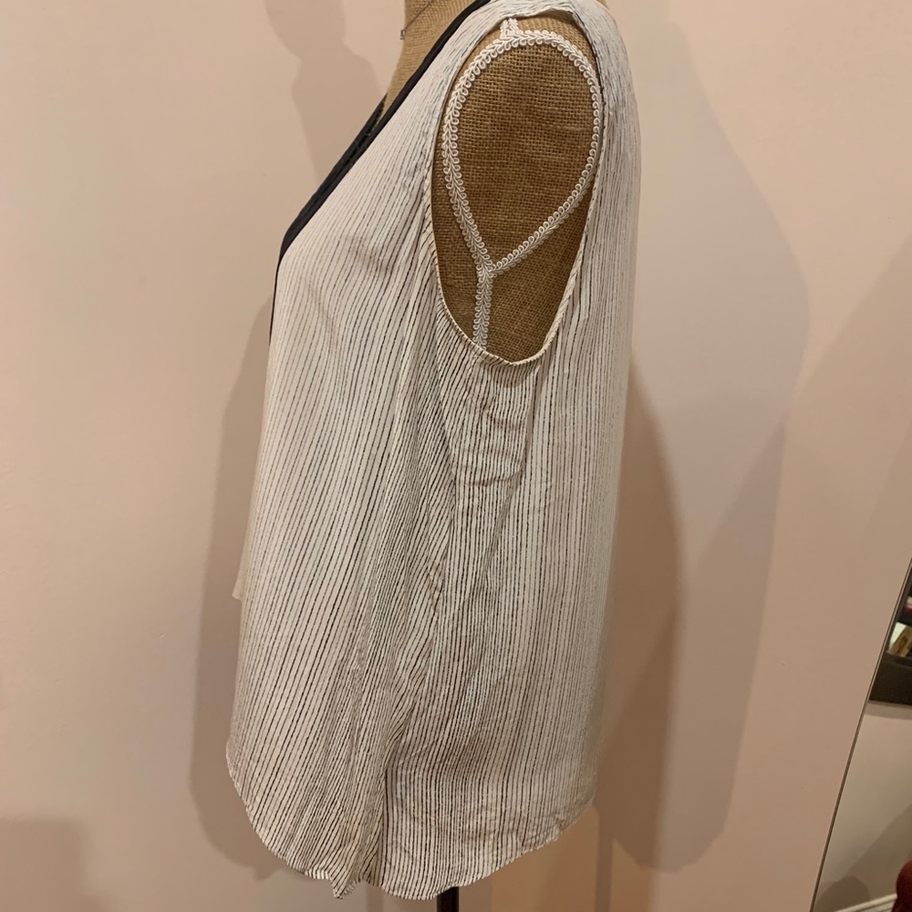 BCBG Maxazria Tank Top - Picture 3 of 5